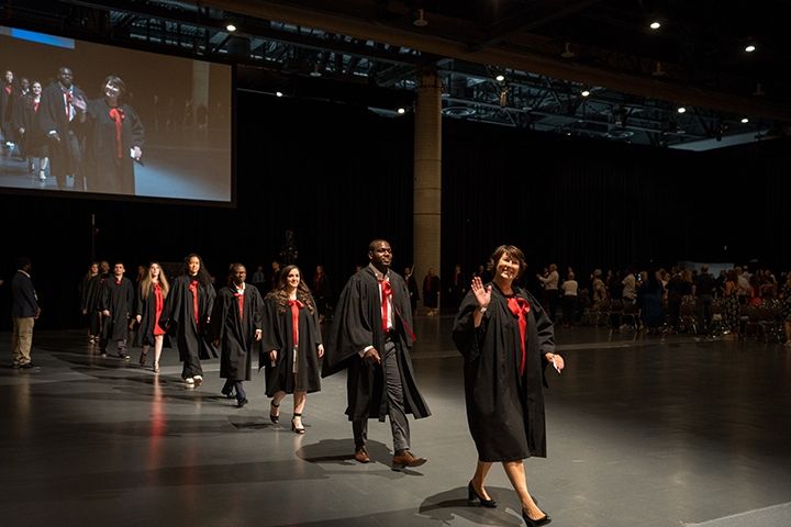 Défilé des étudiants et étudiantes